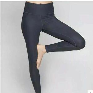 NWT ATHLETA Leggings Sz S